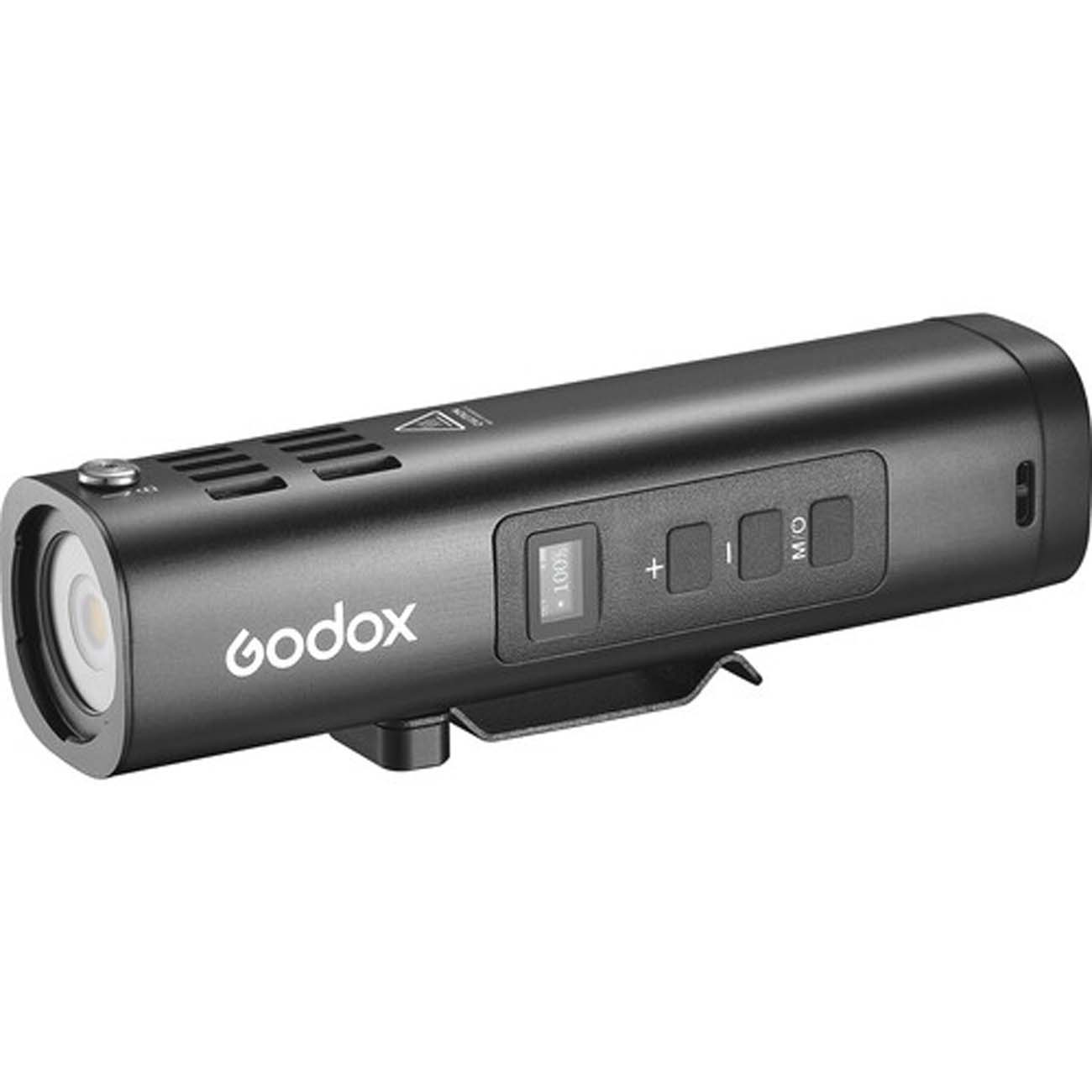 نمای روبه رو از نور دستی گودکس Godox FL15Bi Bi-Color LED Video Flashlight
