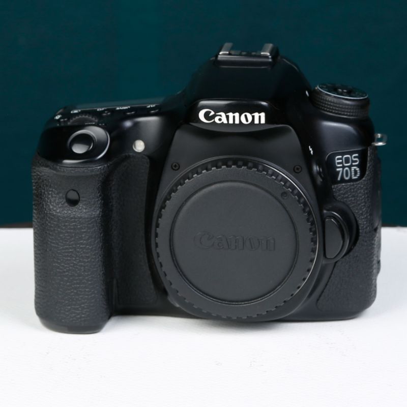 دوربین عکاسی دست دوم کانن Canon EOS 70D Body(220000 شات)