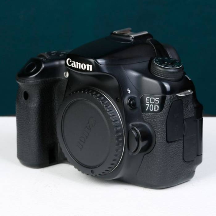 دوربین عکاسی دست دوم کانن Canon EOS 70D Body(220000 شات)