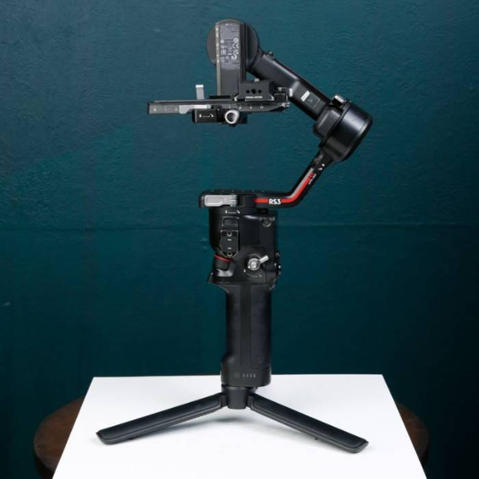 گیمبال دوربین دست دوم دی جی آی استاندارد DJI RS 3 Gimbal Stabilizer
