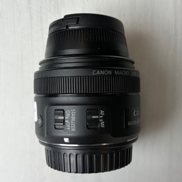 لنز دست دوم کانن Canon EF-S 35mm f/2.8 Macro IS STM(جعبه ندارد)