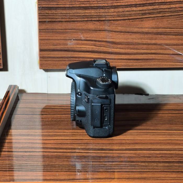 دوربین دست دوم CANON 40D BODY (50000 شات)