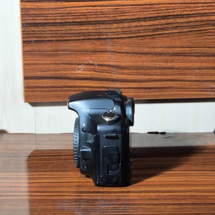 دوربین دست دوم CANON EOS 30D BODY (50000 شات)