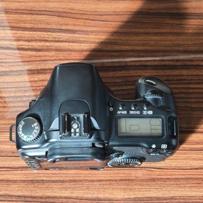 دوربین دست دوم CANON EOS 30D BODY (50000 شات)