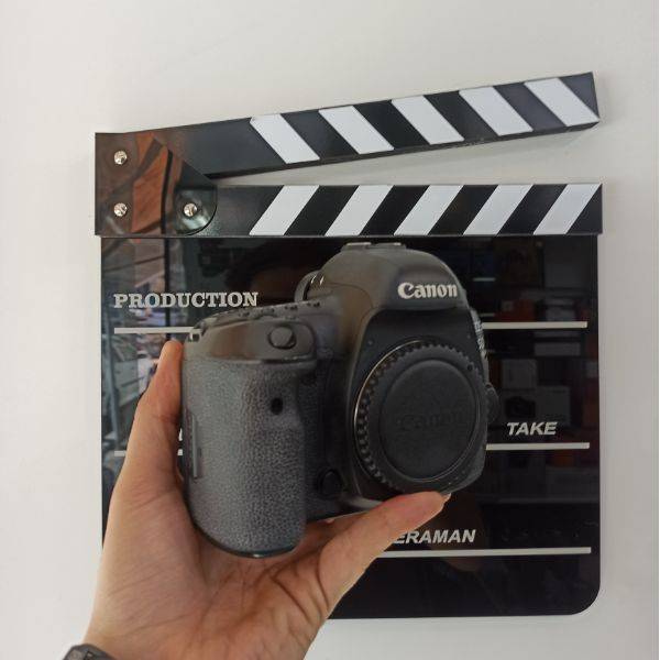 دوربین دست دوم کانن Canon EOS 5D Mark IV Body (34000 شات)