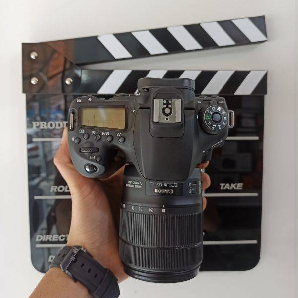 دوربین دست دوم کانن Canon EOS 90D DSLR Camera kit 18-135mm Lens (4000 شات)