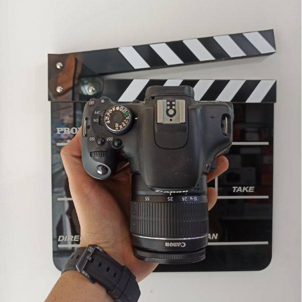 دوربین دست دوم کانن canon 600D kit 18-55 is ii (6000 شات)