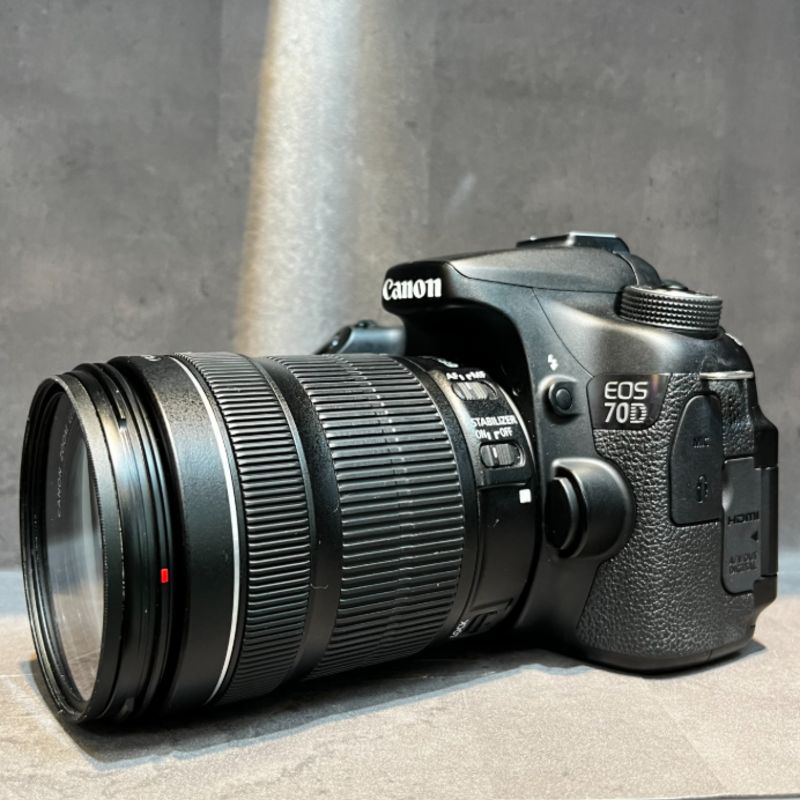 دوربین دست دوم دوربین عکاسی کانن Canon EOS 70D Kit 18-135mm f/3.5-5.6 IS STM (20000 شات)