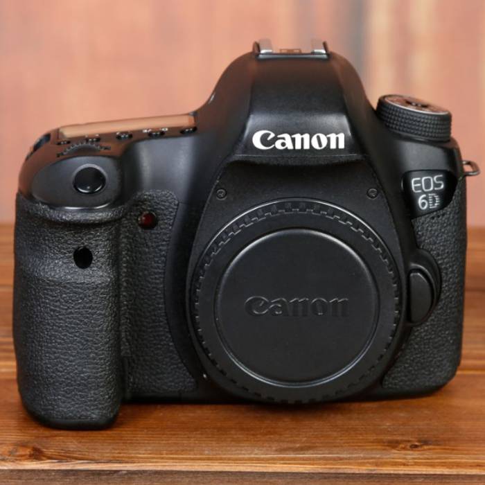 دوربین عکاسی دست دوم کانن Canon EOS 6D Body (116000 شات)