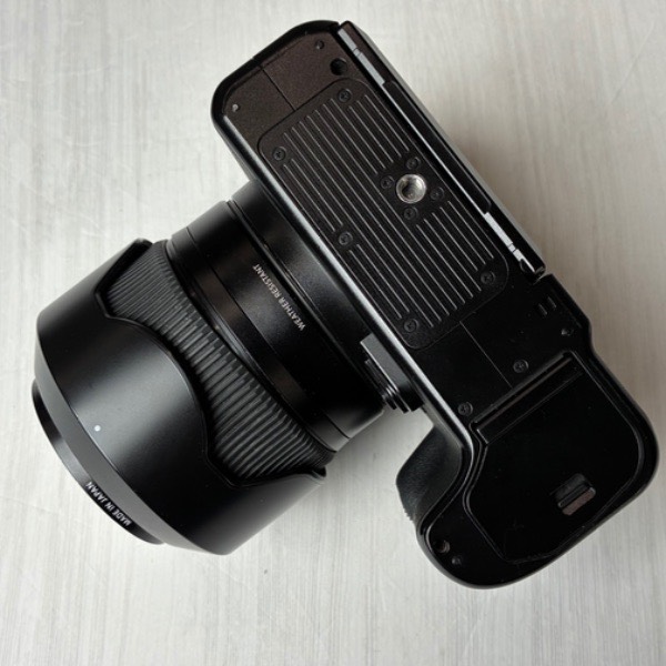 دوربین دست دوم فوجی فیلم FUJIFILM GFX50S II GF35-70mm Kit (5000 شات)
