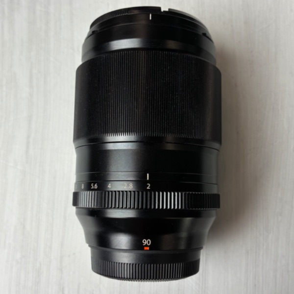 لنز دست دوم فوجی Fujifilm XF 90mm f/2 R LM WR (جعبه دارد)