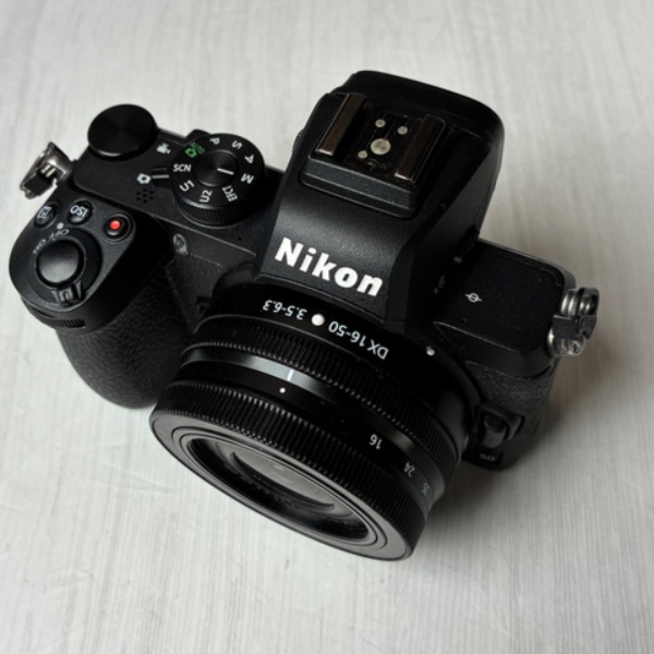 دوربین دست دوم نیکون Nikon Z50 Mirrorless Digital Camera kit 16-50mm (139000 شات)