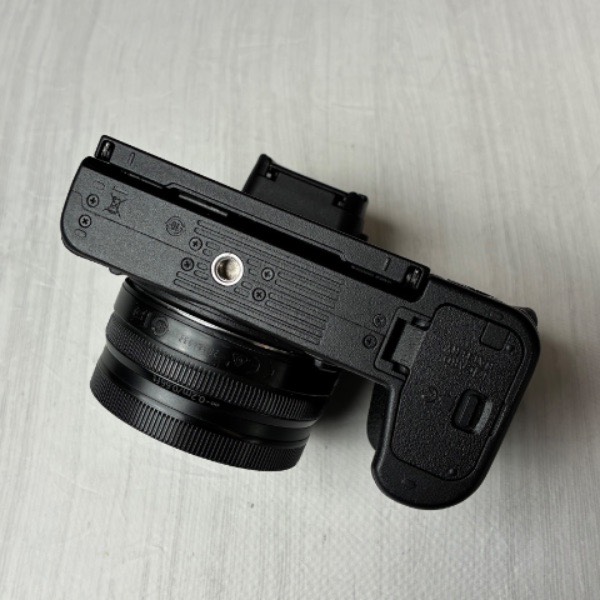 دوربین دست دوم نیکون Nikon Z50 Mirrorless Digital Camera kit 16-50mm (139000 شات)