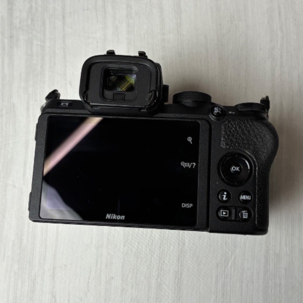 دوربین دست دوم نیکون Nikon Z50 Mirrorless Digital Camera kit 16-50mm (139000 شات)