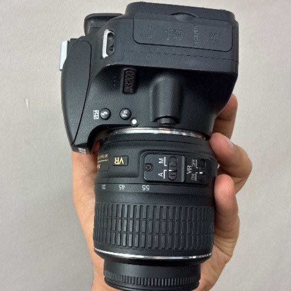 دوربین دست دوم نیکون Nikon D3200 Kit 18-55mm f/3.5-5.6 G VR (3300 شات)