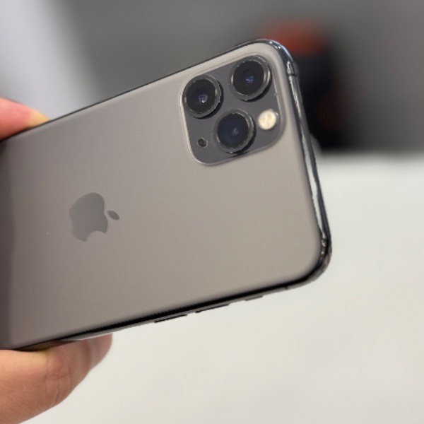 گوشی موبایل آیفون دست دوم iphone 11pro 64GB