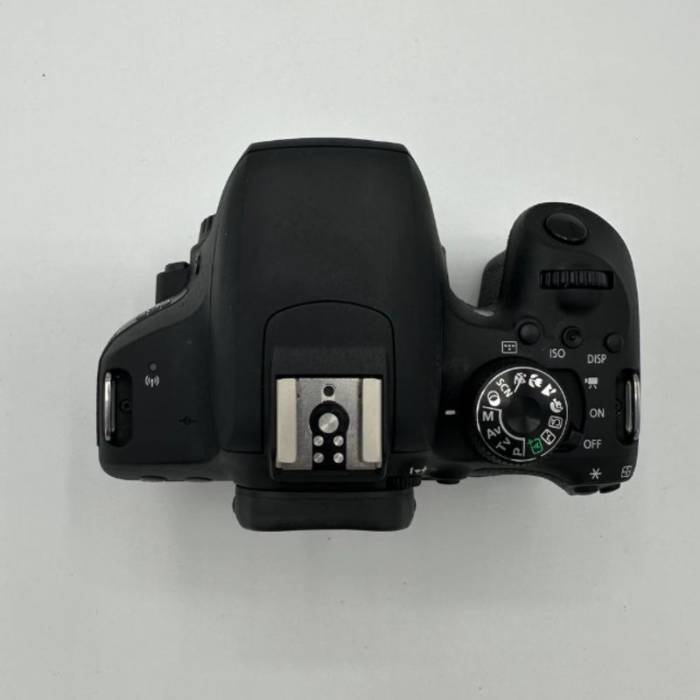 دوربین عکاسی دست دوم کانن Canon EOS 800D Body (20000 شات)