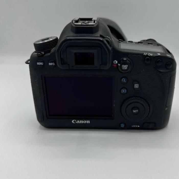 دوربین دست دوم کانن Canon EOS 6D Kit 24-105mm f/4L IS USM (22000 شات)