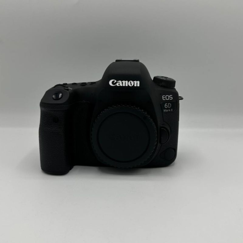 دوربین دست دوم Canon EOS 6D Mark II DSLR Camera Body (1387 شات)
