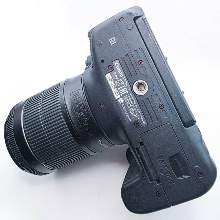 دوربین دست دوم کانن Canon EOS 750D Kit 18-55mm f/3.5-5.6 IS STM (8000 شات)