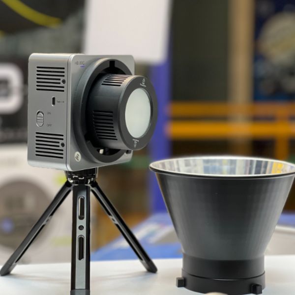 ویدیو لایت نیور دست دوم NEEWER HB80C MINI RGB LED VIDEO LIGHT KIT