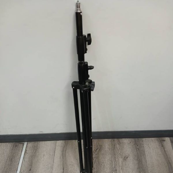 سه پایه نور 803 دست دوم 803 Light stand (جعبه ندارد)