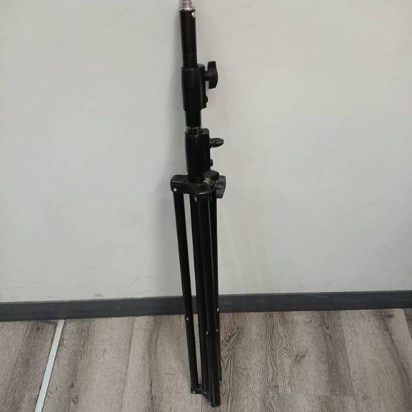سه پایه نور 803 دست دوم 803 Light stand (جعبه ندارد)
