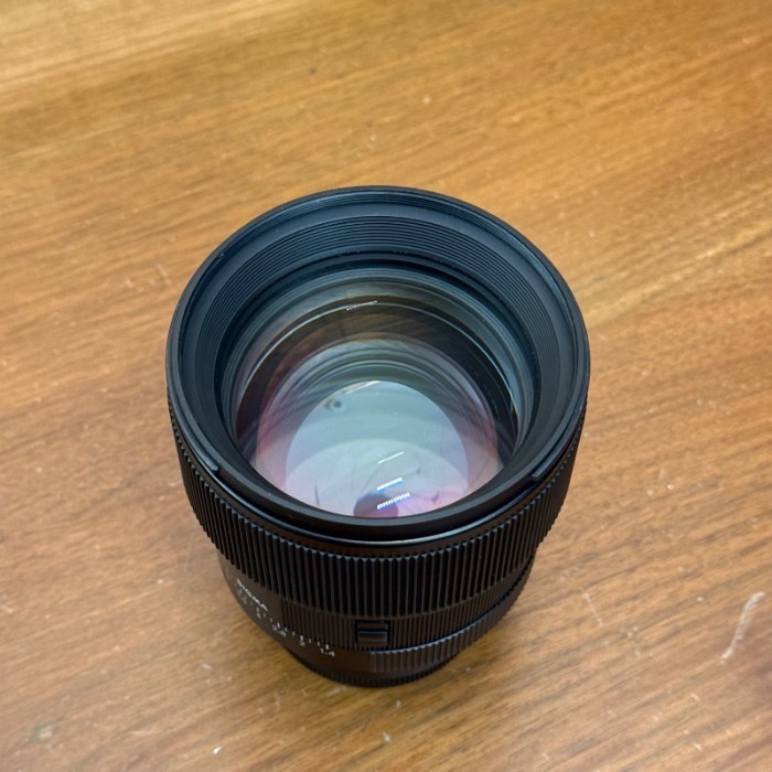 لنز دست دوم سیگما Sigma 85mm f/1.4 DG DN Art for Sony (جعبه دارد)