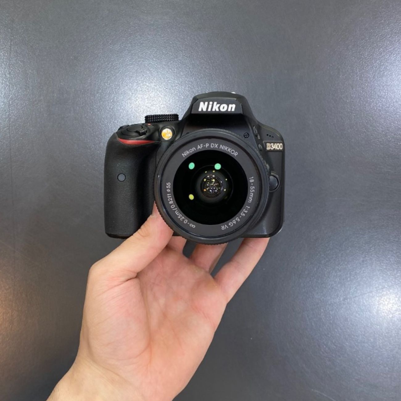 دوربین عکاسی نیکون دست دوم Nikon D3400 Kit 18-55mm f/3.5-5.6 G VR(8000 شات)