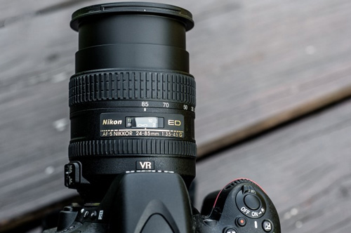 لنزنیکون AF-S Nikkor 24-85mm ED VR