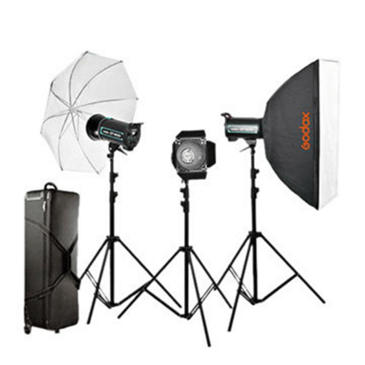 فلاش استودیویی Godox Falsh Studio QS-300 مناسب برای موضوعات مختلف از جمله عکاسی از عروسی، فشن و تبلیغات میباشد که از جمله فلاشهای با کیفیت کشور چین است