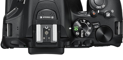 دوربین با کفشک فلاش