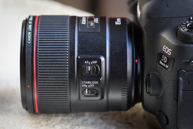 لنز کانن Canon-EF-85mm-f1.4L-IS-USM