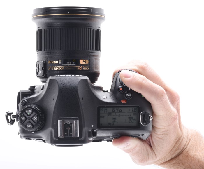 دوربین نیکون D850