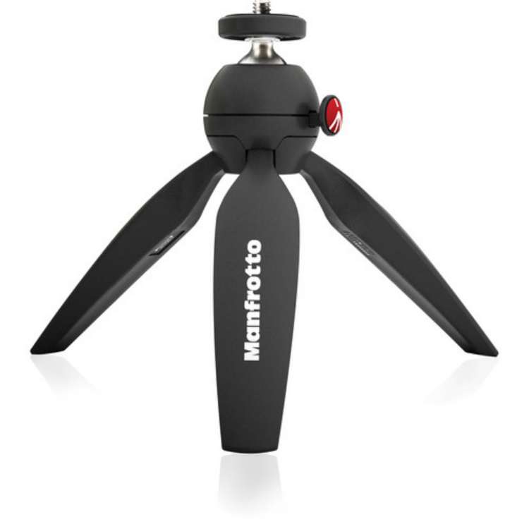 سه پایه Manfrotto pixi mini Tripod Black ساخت شرکت مانفروتو از جنس استیل و پلیمر می باشد.خرید و بررسی سه پایه مانفروتو ازسایت و فروشگاههای نورنگار.