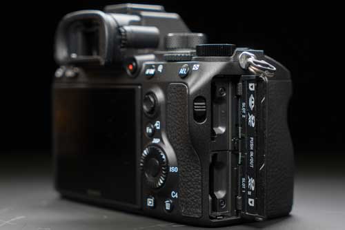 دوربین بدون آینه Sony Alpha a7 III