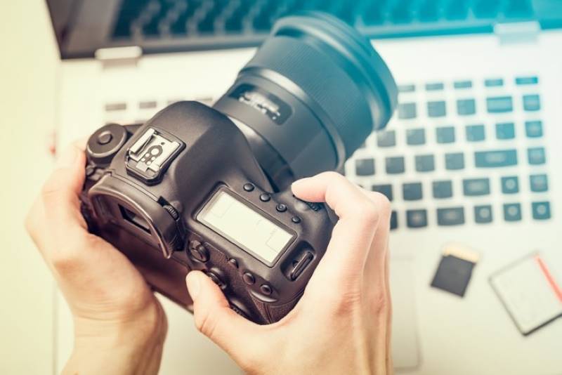 تعویض دوربین یا تعویض لنز؟