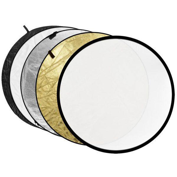 رفلکتور 5 لایه Reflector 80 cm با قطر 80 سانتیمتر ابزاری مناسب جهت کنترل نور در فضای آتلیه و نورپردازی در فضای باز می باشد.