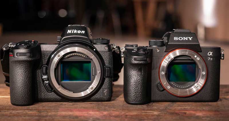 سونی A7 III و نیکون Z6