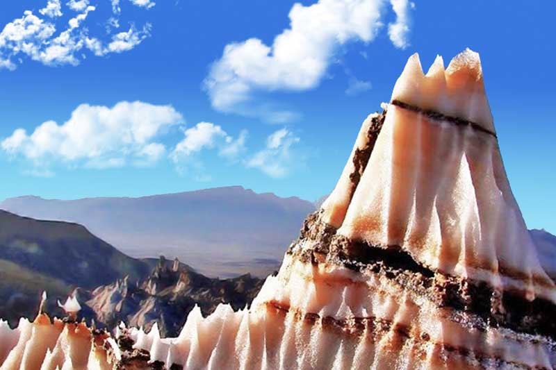 گنبد نمکی طغرود