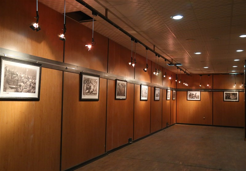 عکس درگالری هنری