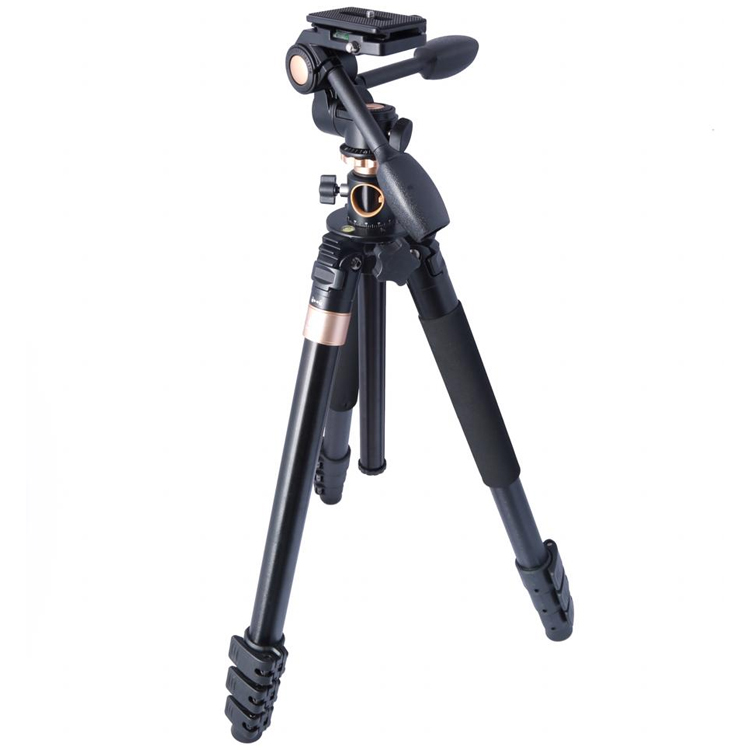 خرید + قیمت سه پایه Beike q700 Tripod | یک سه پایه کربنی مناسب برای عکاسی ، دارای پن هد. ضمانت سلامت کالا | امکان خرید حضوری و آنلاین