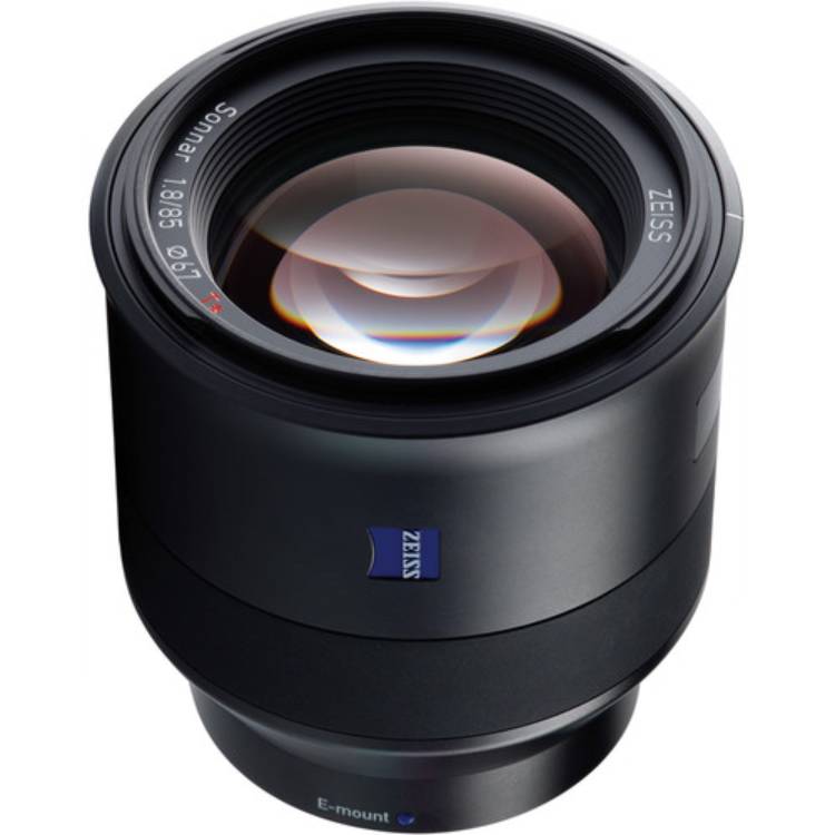 لنز زایس ZEISS Batis 85mm f/1.8 Lens for Sony E به سیستم فوکوس خودکار با موتور‌های خطی مجهز شده که تجربه فوکوس خودکاری سریع، دقیق و نرم را به همراه دارد.