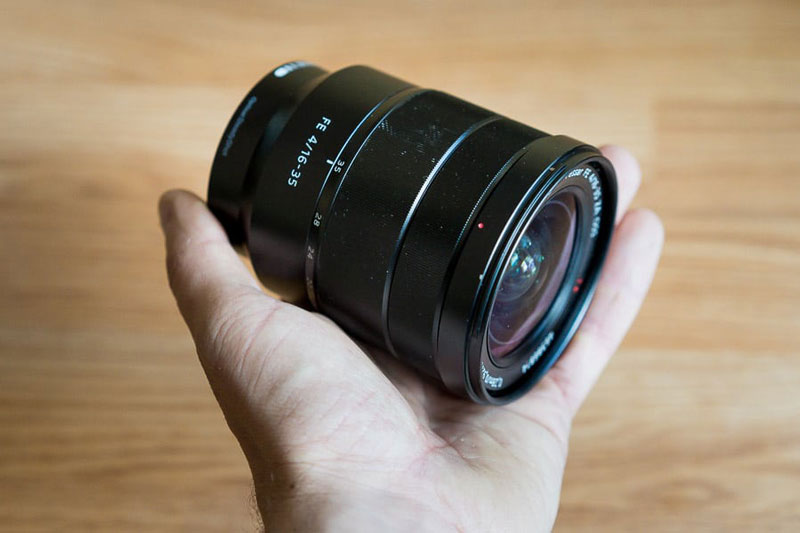 لنزهای سری FE سونی