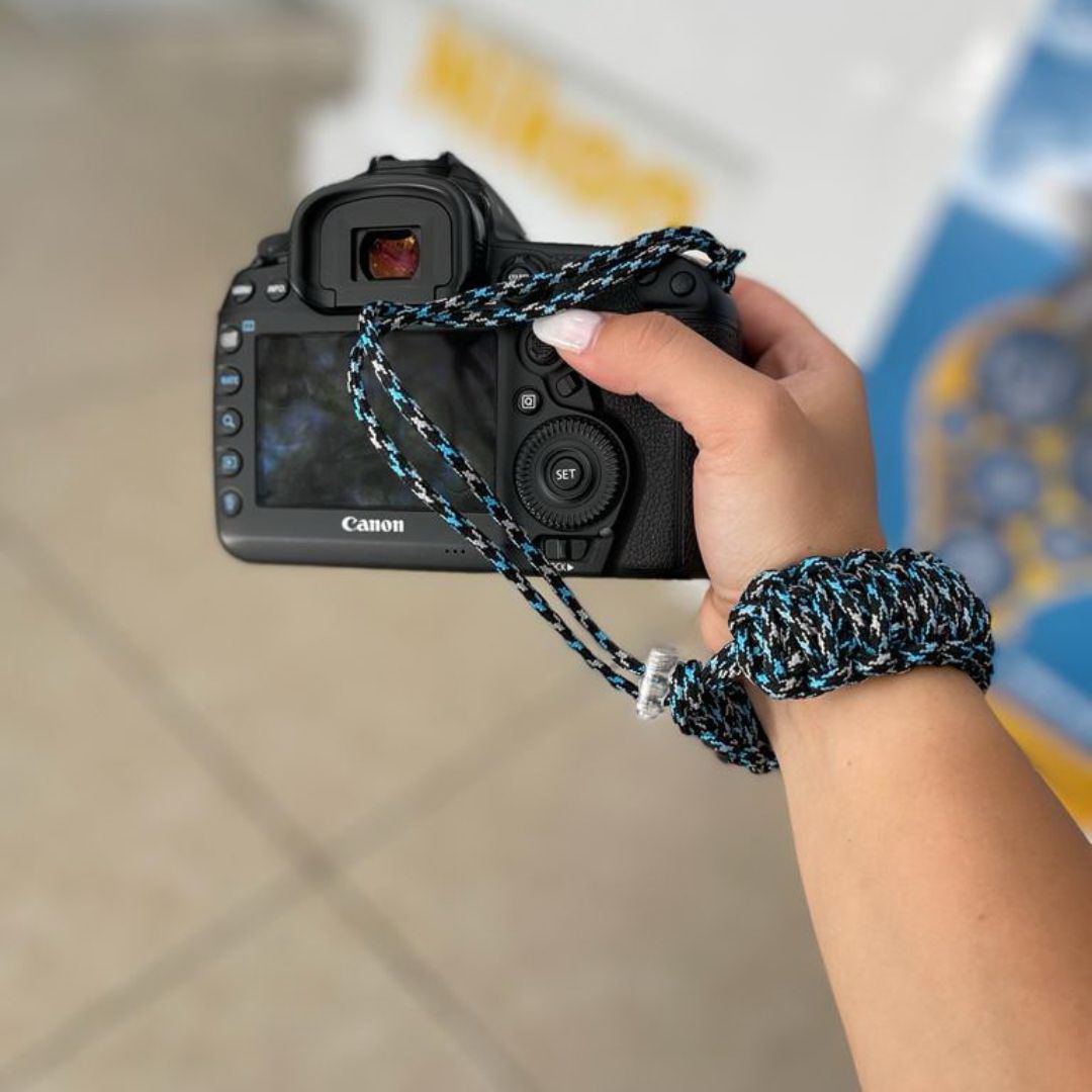 تحویل سریع | مشخصات فنی + خرید بند دوربین مچی مشکی-قرمز مدل پاراکورد Torang carpal strap ⭐ مشاوره رایگان و تخصصی 0217356