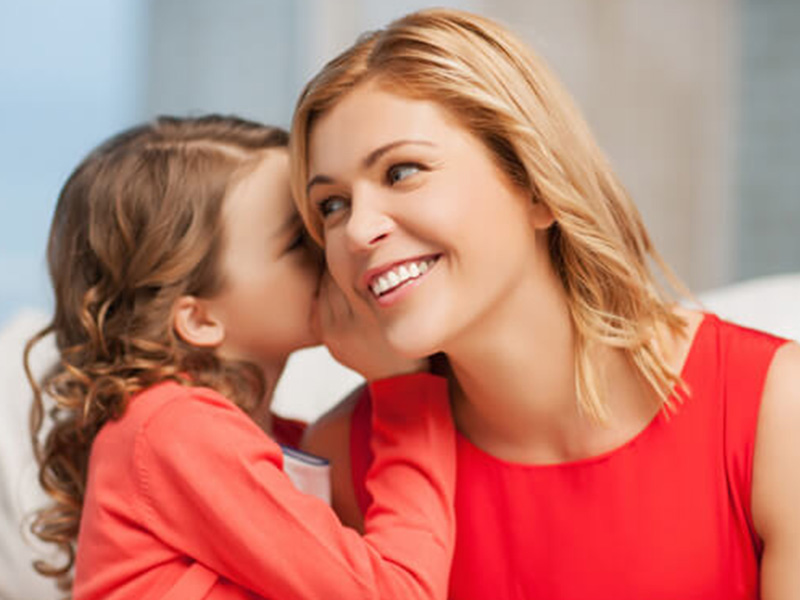 نجوای اسرار در گوش هم