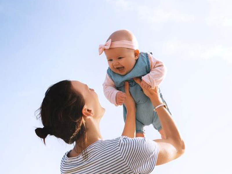 بلندکردن و روی هوا گرفتن