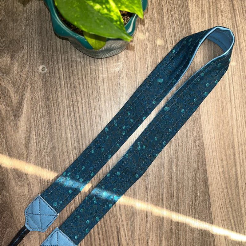 ضمانت سلامت کالا + تحویل سریع | مشخصات + بهترین قیمت برای خرید بند دوربين مدل 013 Neck strap ⭐ مشاوره تخصصی 0217356