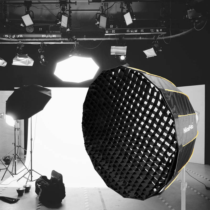 سافت باکس سهمی شکل یا پارابولیک (Parabolic Softbox)