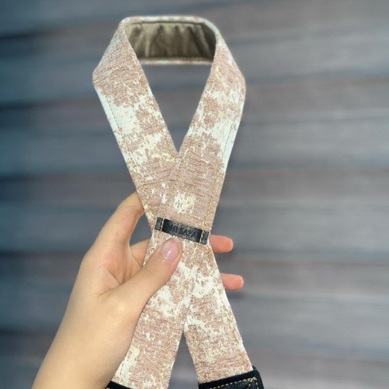 ضمانت سلامت کالا + تحویل سریع | مشخصات + بهترین قیمت برای خرید بند دوربين مدل 02 Neck strap ⭐ مشاوره تخصصی 0217356